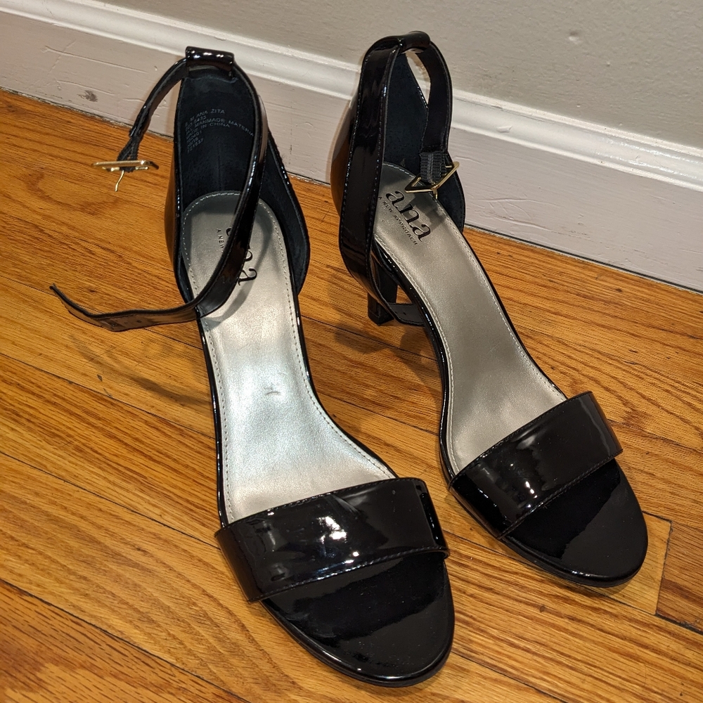 Black dress shoes size 8